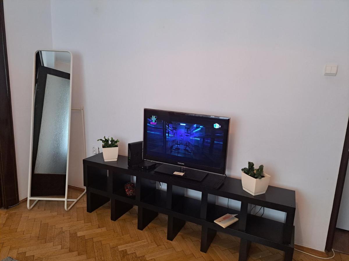 The Flat Of Sillence Piata Romana Bucarest Extérieur photo